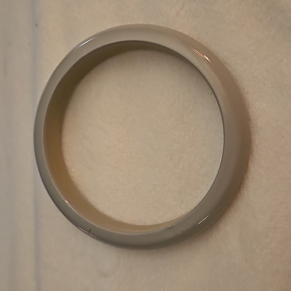 Vintage 1980s Acrylic Bangle Bracelets - Picture 5 of 6